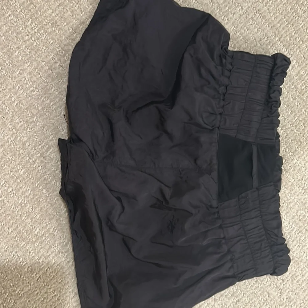 Altard state high waisted shorts! - Picture 2 of 6